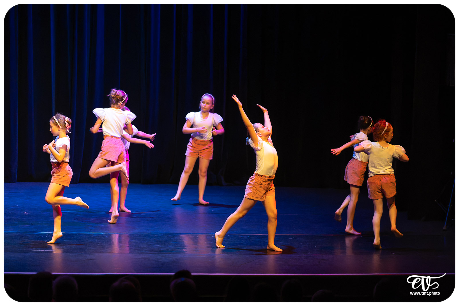 ECOLE DE DANSE CÉCILE ADAMOW